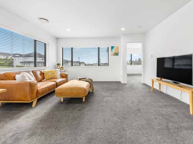 134 Colonial Drive, Millwater