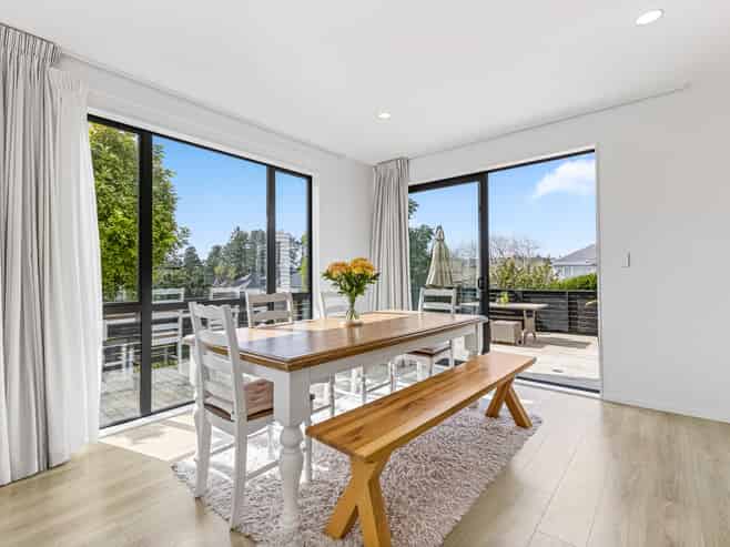 134 Colonial Drive, Millwater