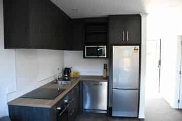 4c/21 Inverness Avenue , Hamilton East