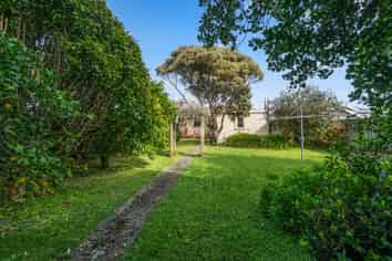 53 York Street, Moera