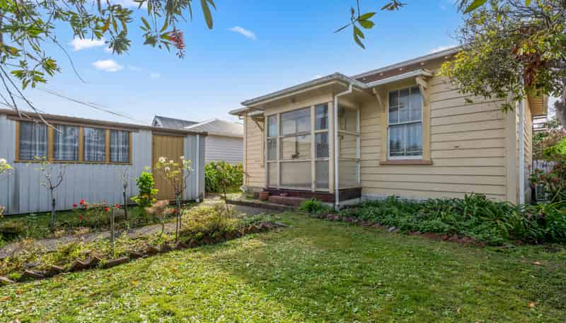 53 York Street, Moera