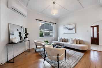 1/137 Abbotts Way, Remuera