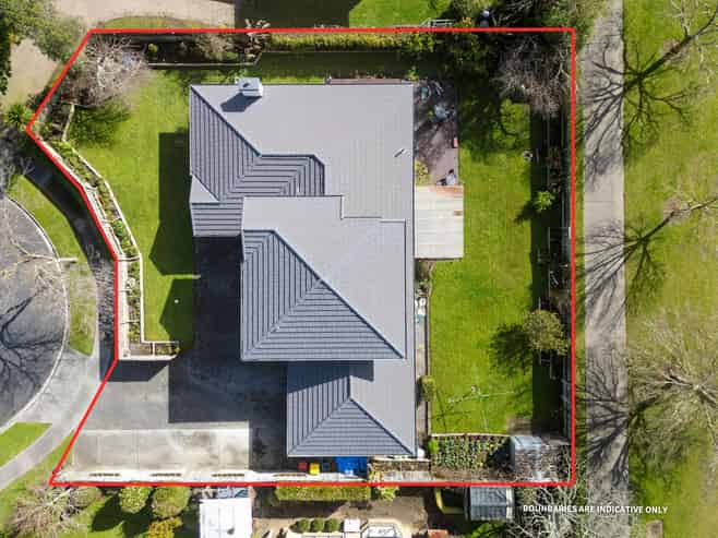 14 Leander Place, Flagstaff