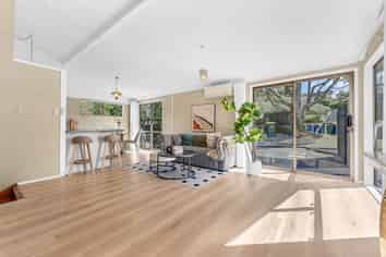 1/10 Heather Place, Sunnynook
