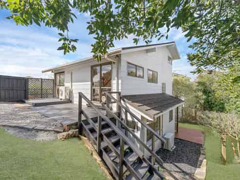 1/10 Heather Place, Sunnynook