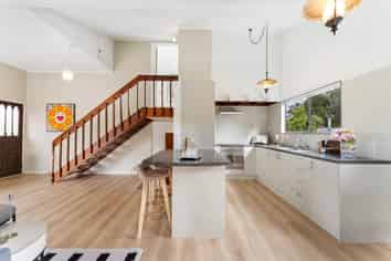 1/10 Heather Place, Sunnynook