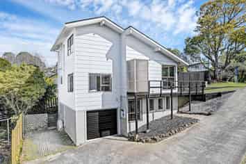 1/10 Heather Place, Sunnynook