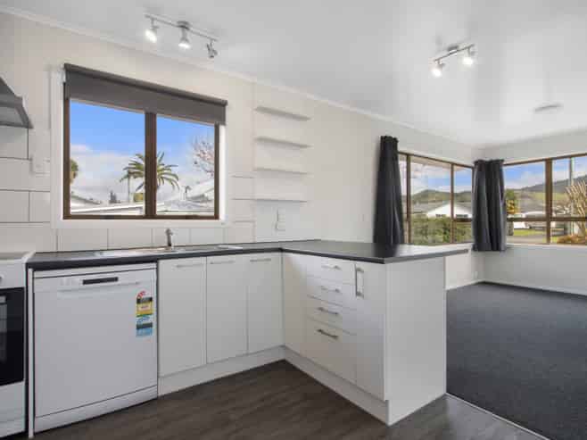93 Consols Street, Waihi