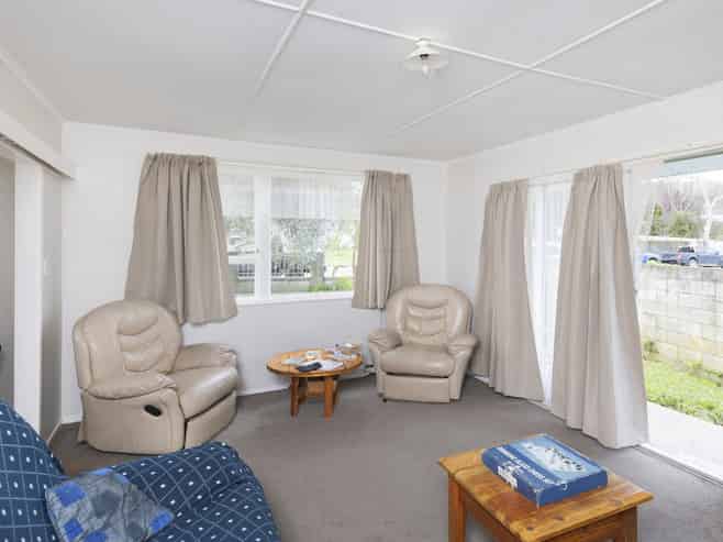 16 Halley Street, Outer Kaiti