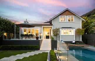 15 Nikau Street, Eastbourne