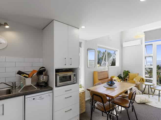 1/8 Whaui Street, Vogeltown