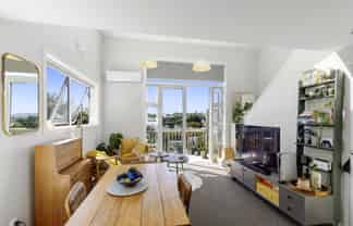 1/8 Whaui Street, Vogeltown