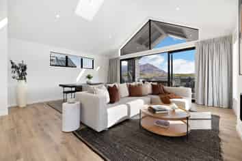 2 Taurus Lane, Jacks Point