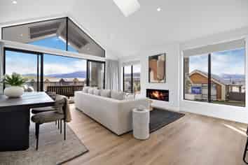 2 Taurus Lane, Jacks Point