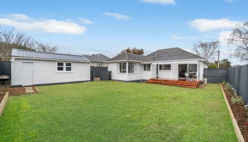 22 Sandford Street, Trentham