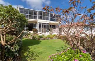 252 Taita Drive, Taita