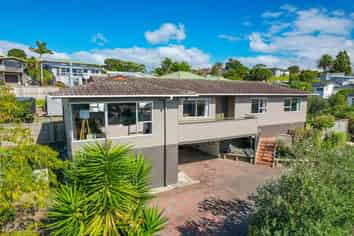 19 Homestead Road, Manly
