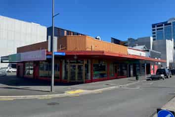 Fantastic Corner Location in Popular Alexandra Str