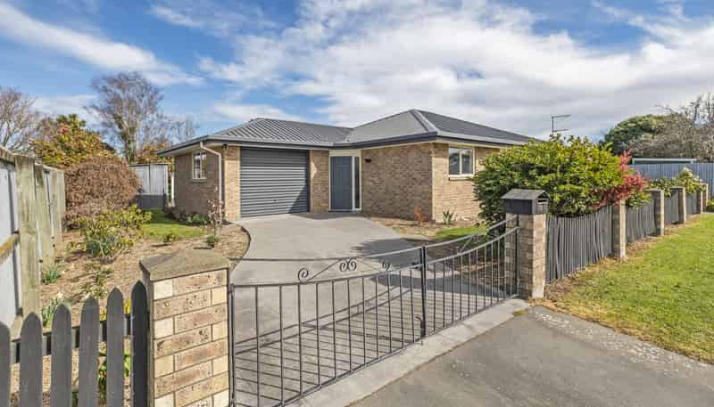 15 Manse Road, Leeston