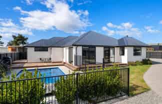 8 Hurricane Way, Omaka