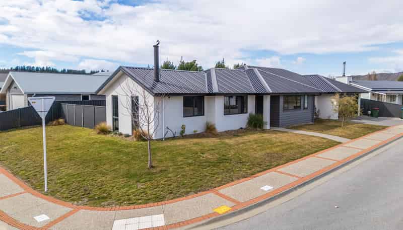 2 Tohill Court, Alexandra