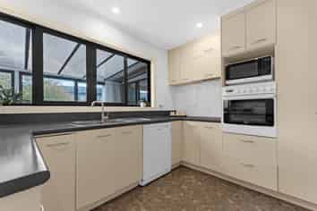 7 Golf Road, New Lynn