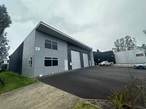 Standalone Warehouse and Office - Tauriko