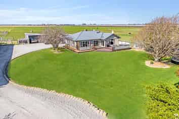 204 Kerrytown Road, Levels