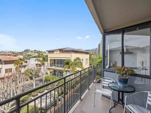 2F/5 Furneaux Way, Remuera