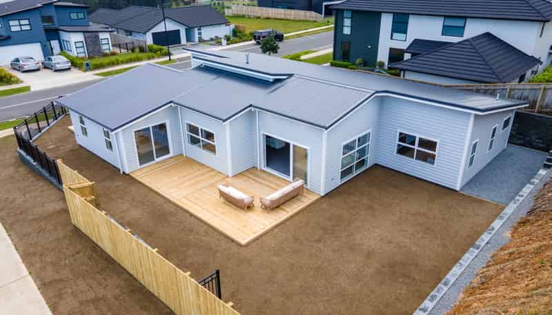 83 Queen Charlotte Drive, Aotea