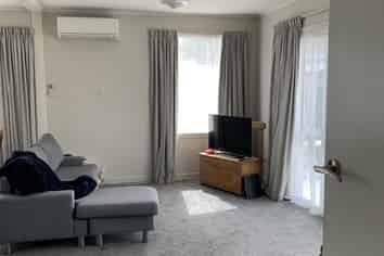 A/42 Burnett Street , Allenton
