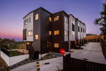 109B Archers Road, Hillcrest