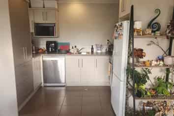 1/116 Moorefield Road, Johnsonville