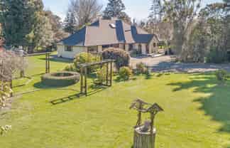 1205 State Highway 57, Levin