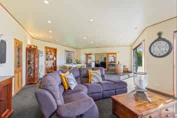1205 State Highway 57, Levin