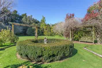 1205 State Highway 57, Levin