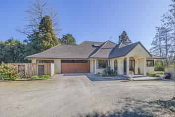 1205 State Highway 57, Levin