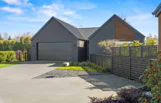 12 Kemsley Lane, Casebrook
