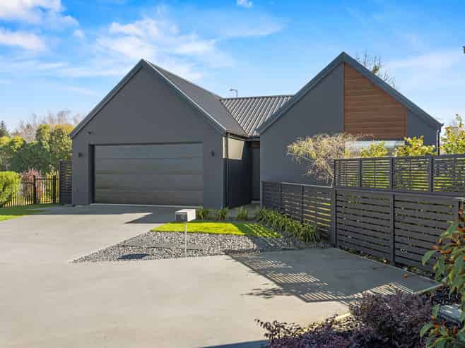 12 Kemsley Lane, Casebrook
