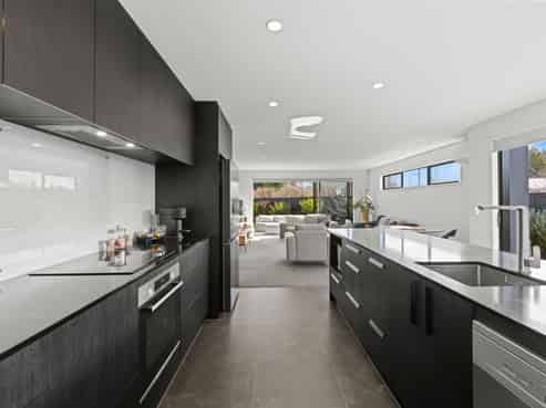 12 Kemsley Lane, Casebrook