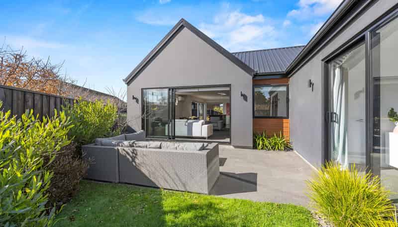 12 Kemsley Lane, Casebrook