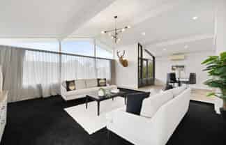 227 Main North Road, Redwood