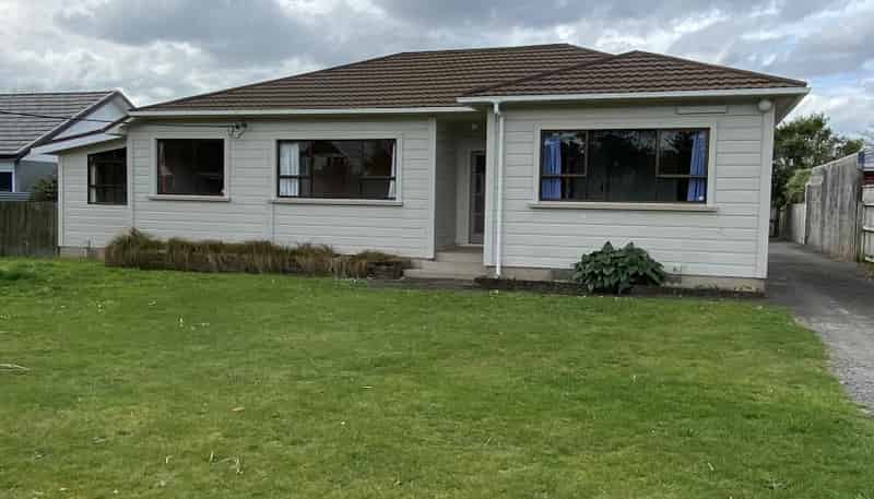 41 Manawapou Road, Hawera