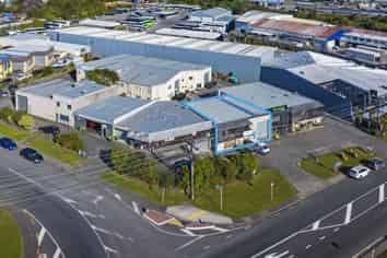 Corner Site Warehouse Available in Swanson