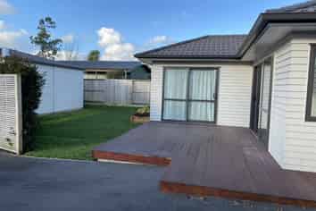 A/126 Albert Street , Hamilton East
