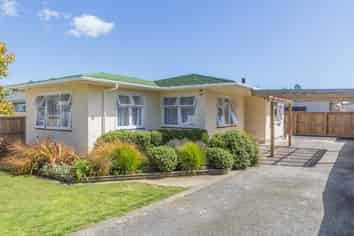 31 Edinburgh Street, Levin