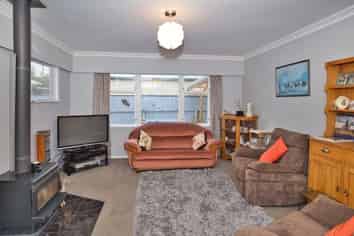 31 Edinburgh Street, Levin