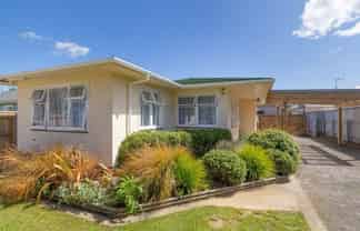 31 Edinburgh Street, Levin