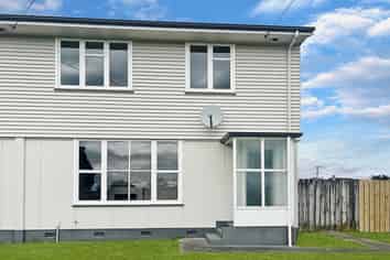 2 Devon Crescent, Bulls