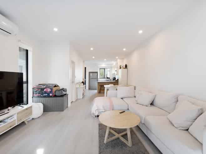 43B Fitzherbert Avenue, West Harbour